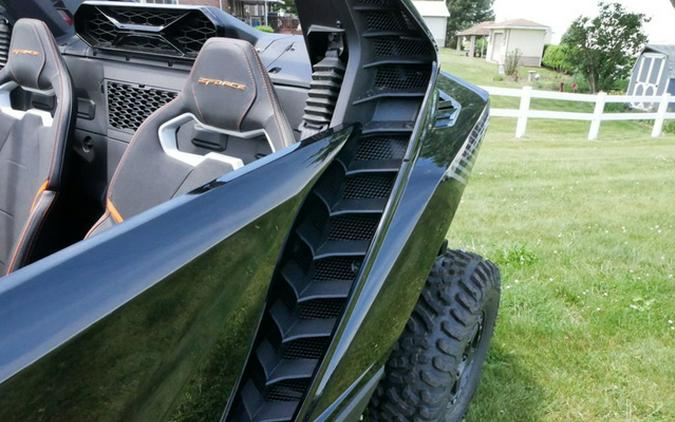 2026 CFMOTO ZFORCE Z10-4