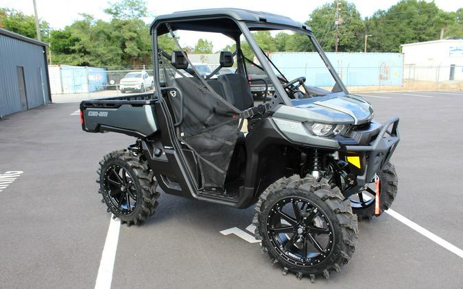 2024 Can-Am Defender XT HD10