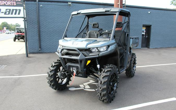 2024 Can-Am Defender XT HD10