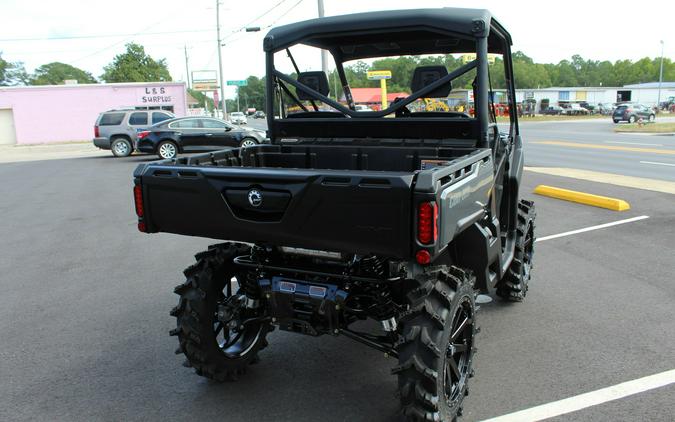 2024 Can-Am Defender XT HD10