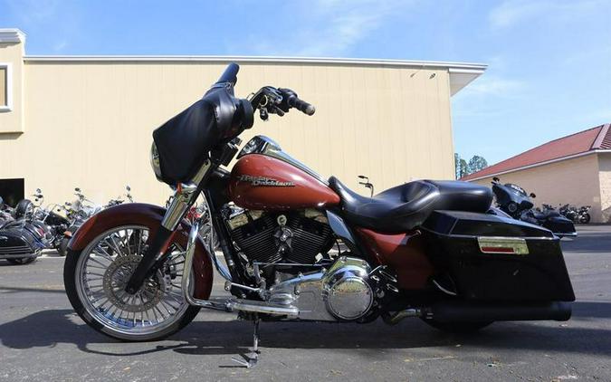 2009 Harley-Davidson® FLHX - Street Glide®