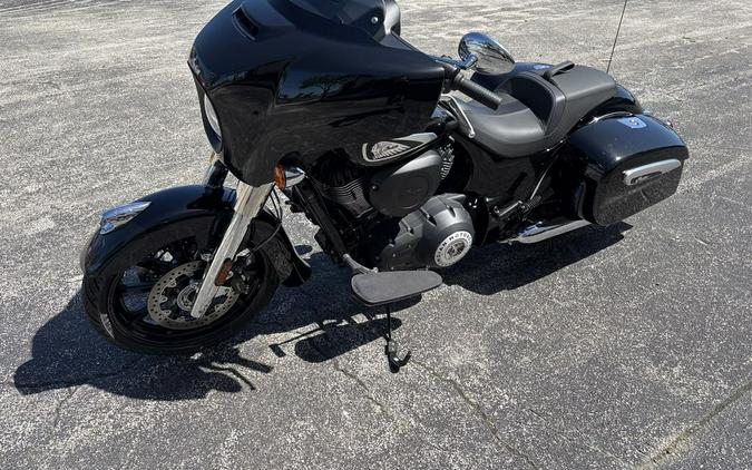 2024 Indian Motorcycle® Chieftain® Black Metallic