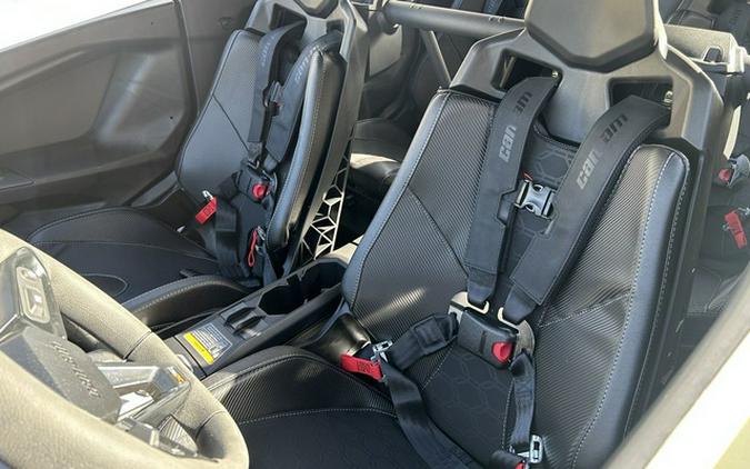 2026 Can-Am Maverick R MAX X Rc With Smart-Shox