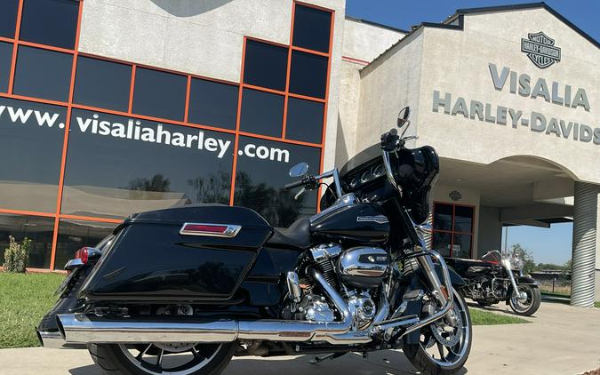FLHX 2023 Street Glide®