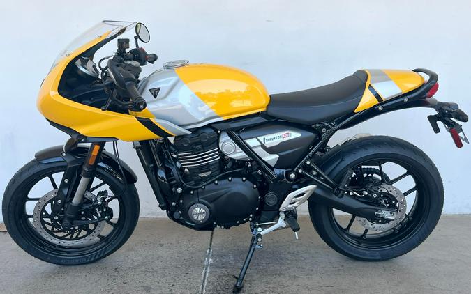 2026 Triumph THRUXTON 400