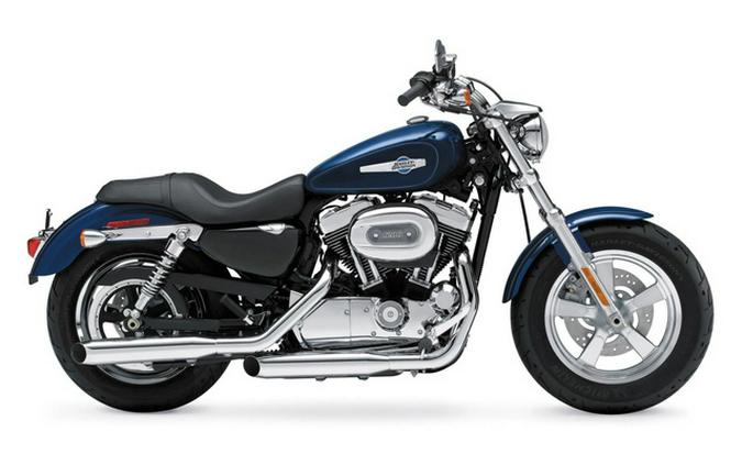 2013 Harley-Davidson XL1200 Custom