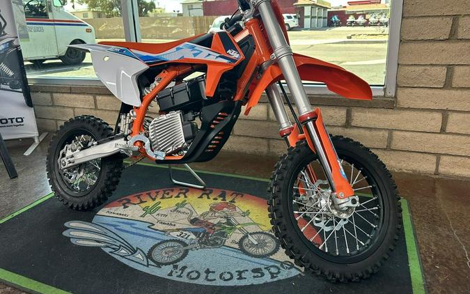 2024 KTM SX-E 5