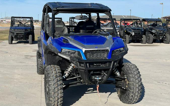 2024 Polaris Industries GENERAL XP 4 1000 PREMIUM - POLARIS BLUE