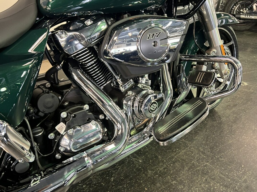 2024 Harley-Davidson Road Glide® Alpine Green FLTRX