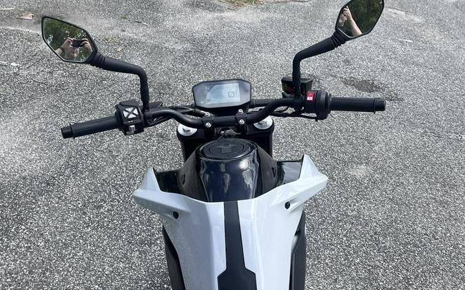 2023 KTM 790 Duke