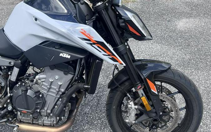 2023 KTM 790 Duke