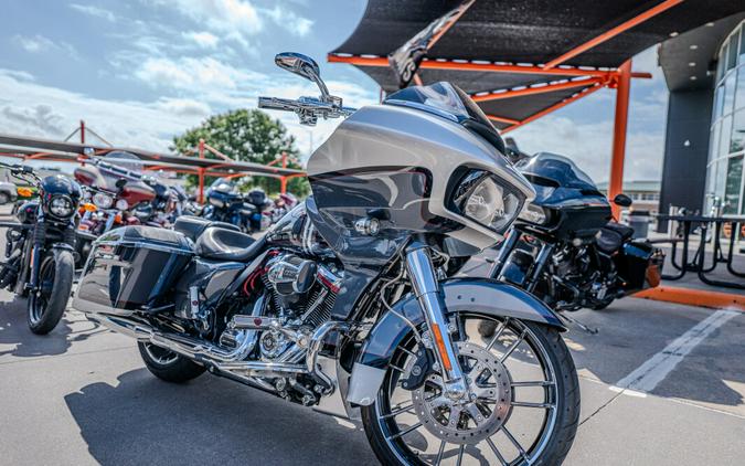 2019 CVO Road Glide FLTRXSE