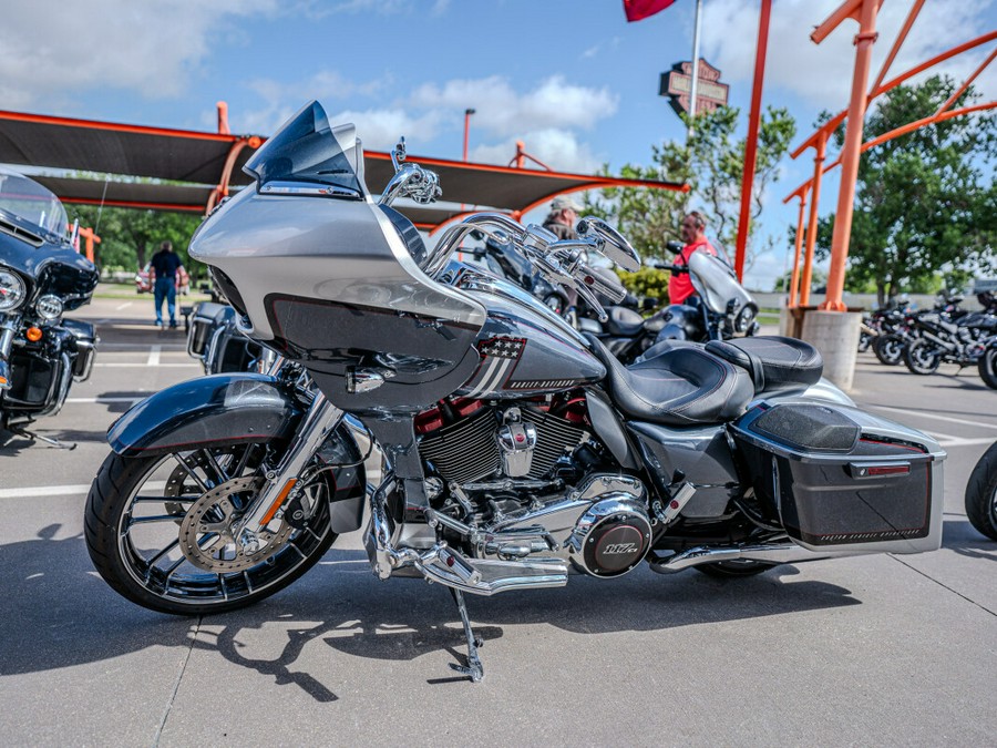 2019 CVO Road Glide FLTRXSE