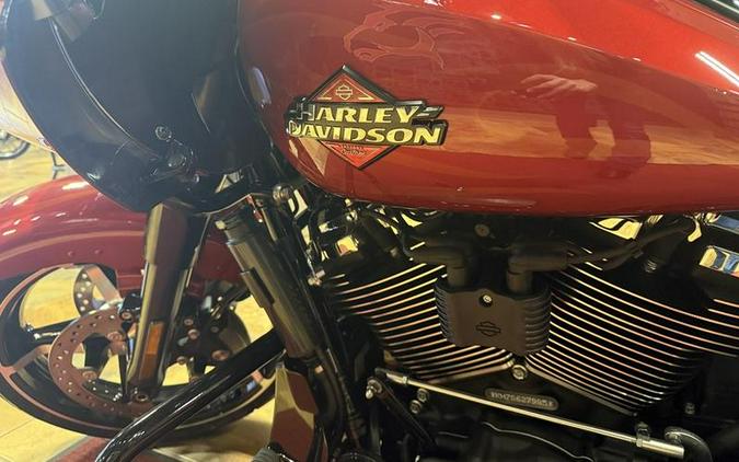 2025 Harley-Davidson® FLTRX - Road Glide®