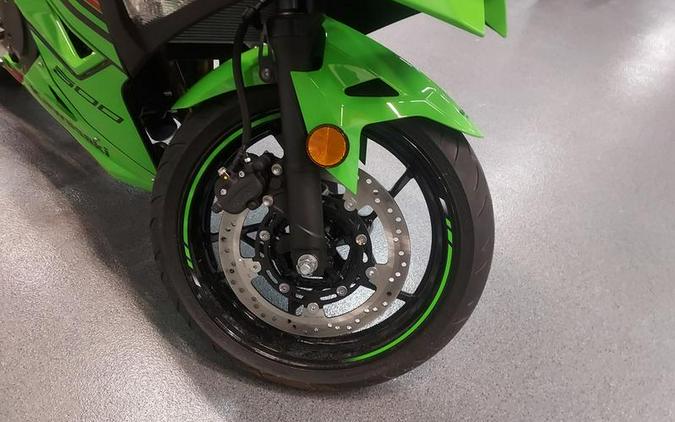 2024 Kawasaki Ninja® 500 KRT Edition