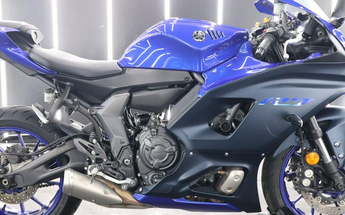2023 Yamaha Marine R-7