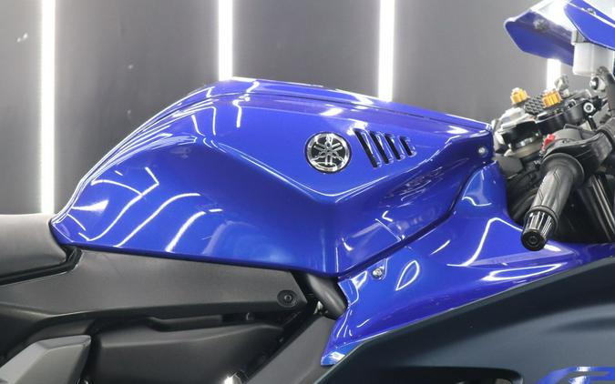 2023 Yamaha Marine R-7