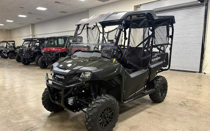 2026 Honda Pioneer 700-4 Deluxe