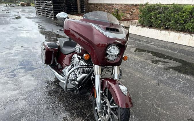 2024 Indian Motorcycle® Chieftain® Limited with Powerband Audio Package Maroon Metallic/Graphics