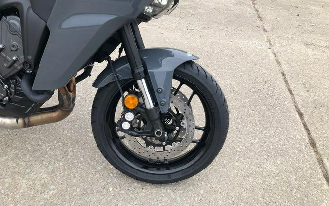 2025 Yamaha TRACER 9