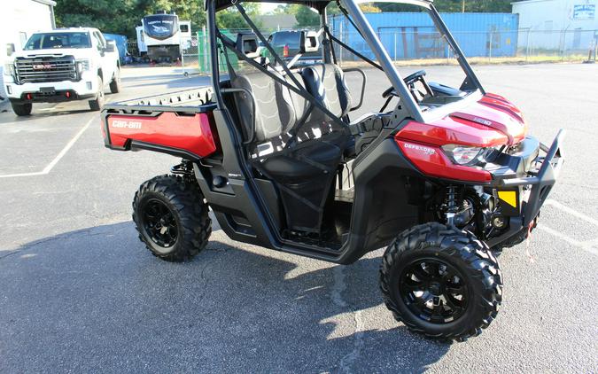 2024 Can-Am Defender XT HD10