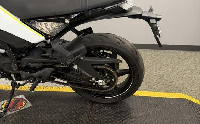 2024 Husqvarna® Vitpilen 401