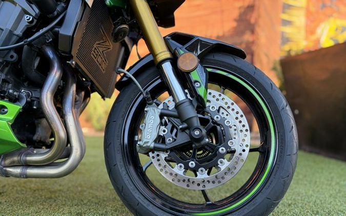 2024 Kawasaki Z900 SE