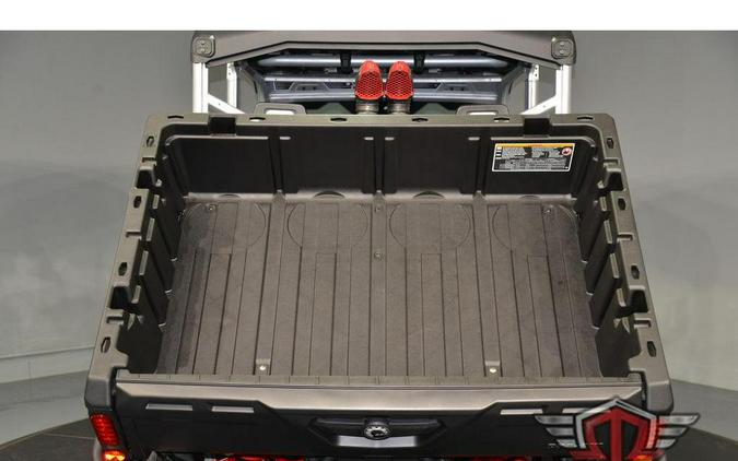 2024 Can-Am Defender MAX X mr with Half-Doors HD10