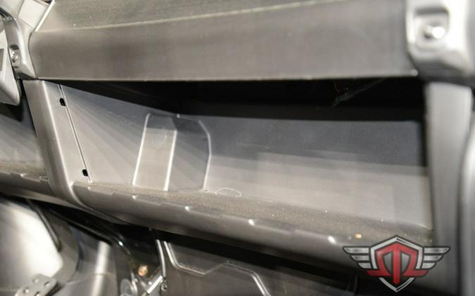 2024 Can-Am Defender MAX X mr with Half Doors HD10