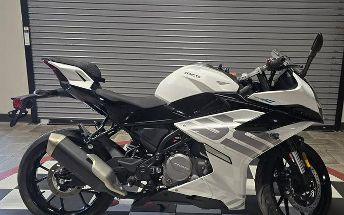 2026 CFMOTO 300SS
