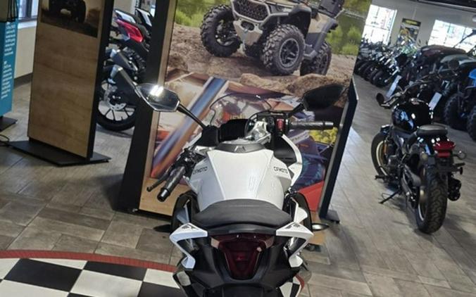 2026 CFMOTO 300SS