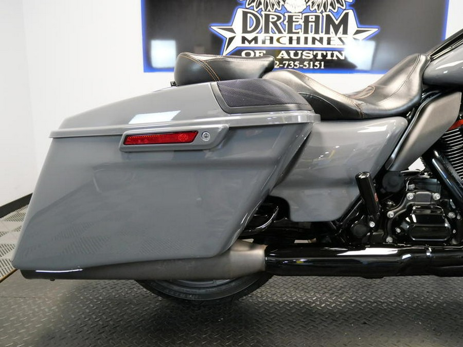 2018 Harley-Davidson® FLTRXSE - CVO™ Road Glide®