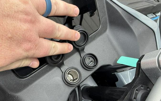 2025 CFMOTO CForce 800 Touring