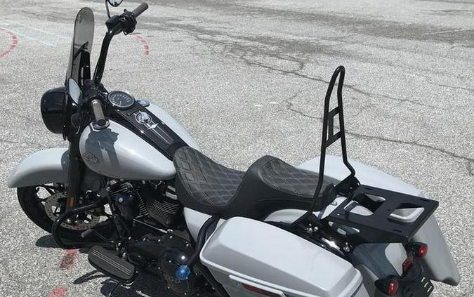 2024 Harley-Davidson® FLHRXS - Road King® Special