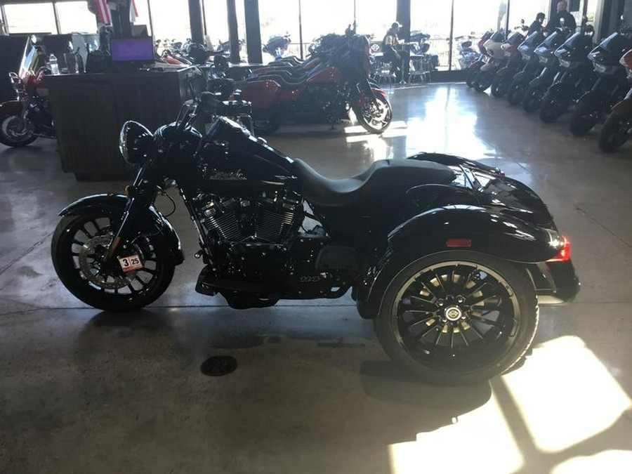 2024 Harley-Davidson® FLRT - Freewheeler®