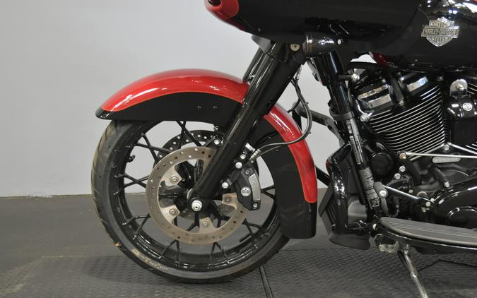 2021 Harley-Davidson Road Glide Special Billiard Red/Vivid Black