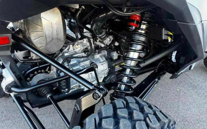 2026 Can-Am Maverick R X Rc With Smart-Shox