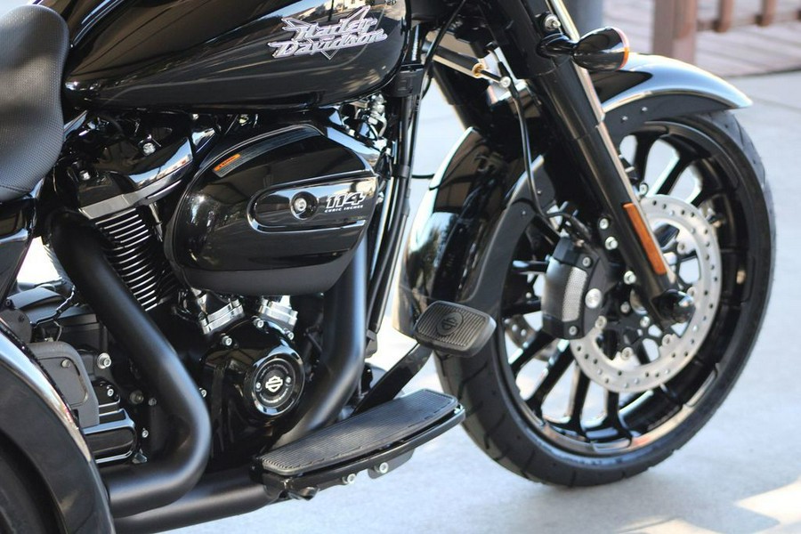 2023 Harley-Davidson® FLRT - Freewheeler®