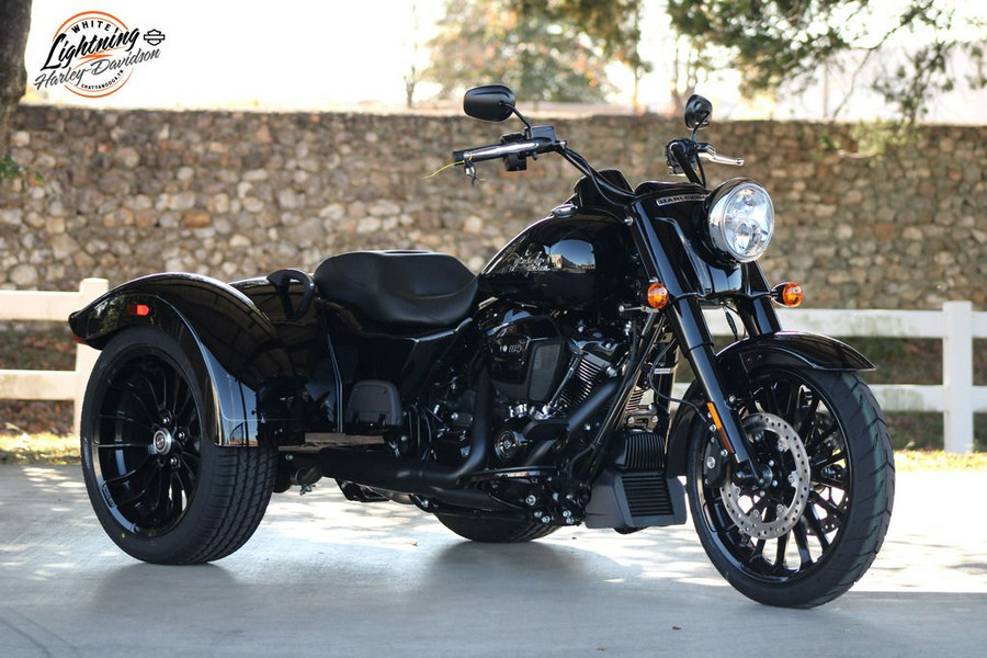 2023 Harley-Davidson® FLRT - Freewheeler®