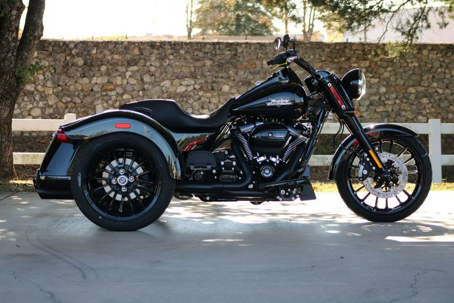 2023 Harley-Davidson® FLRT - Freewheeler®