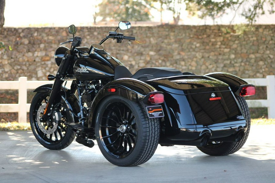 2023 Harley-Davidson® FLRT - Freewheeler®