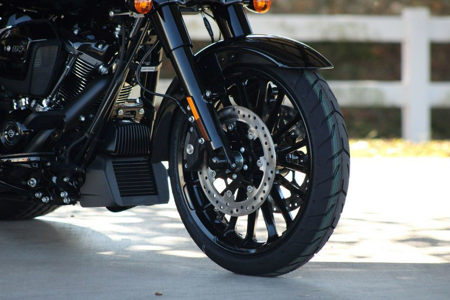 2023 Harley-Davidson® FLRT - Freewheeler®