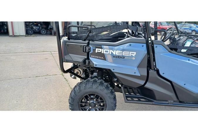 2024 Honda PIONEER 1000-5 DELUXE