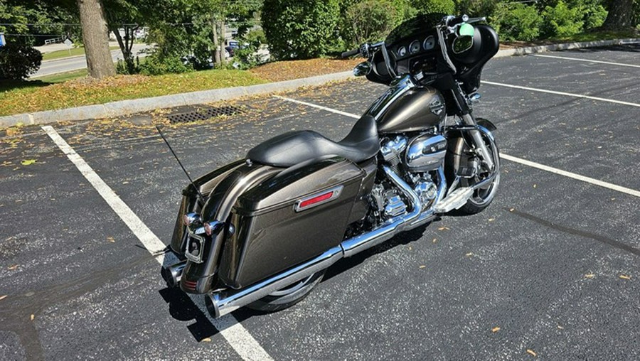 2021 Harley-Davidson FLHX - Street Glide