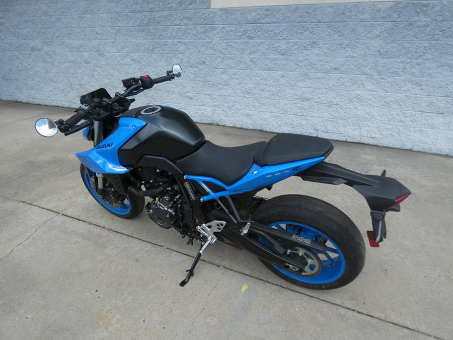 2023 Suzuki GSX-8S
