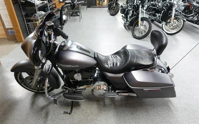 2016 Harley-Davidson Street Glide Special