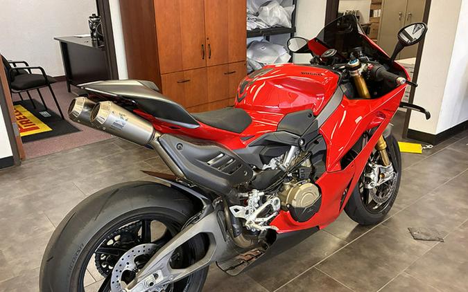 2025 Ducati Panigale V4 S Ducati Red