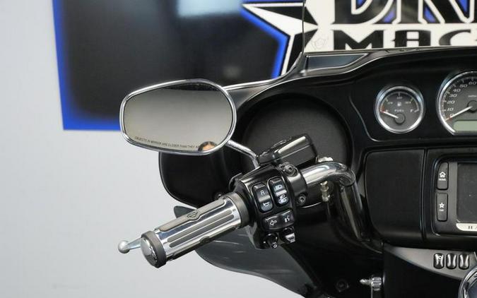 2016 Harley-Davidson® FLHTCUTG - Tri Glide® Ultra