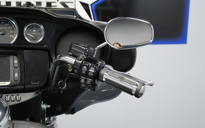 2016 Harley-Davidson® FLHTCUTG - Tri Glide® Ultra
