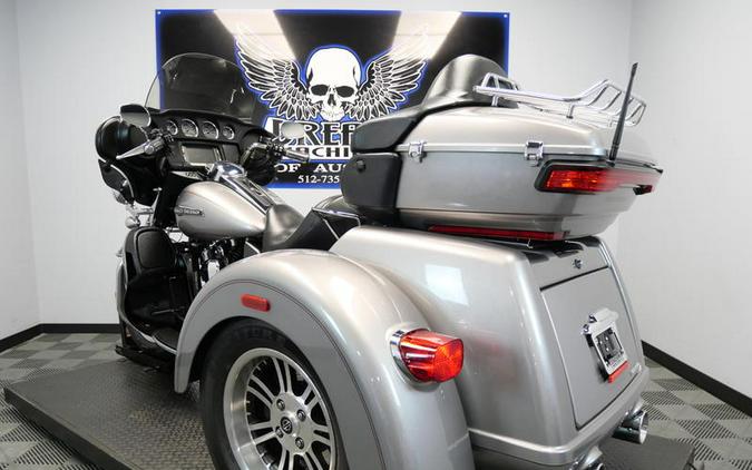 2016 Harley-Davidson® FLHTCUTG - Tri Glide® Ultra